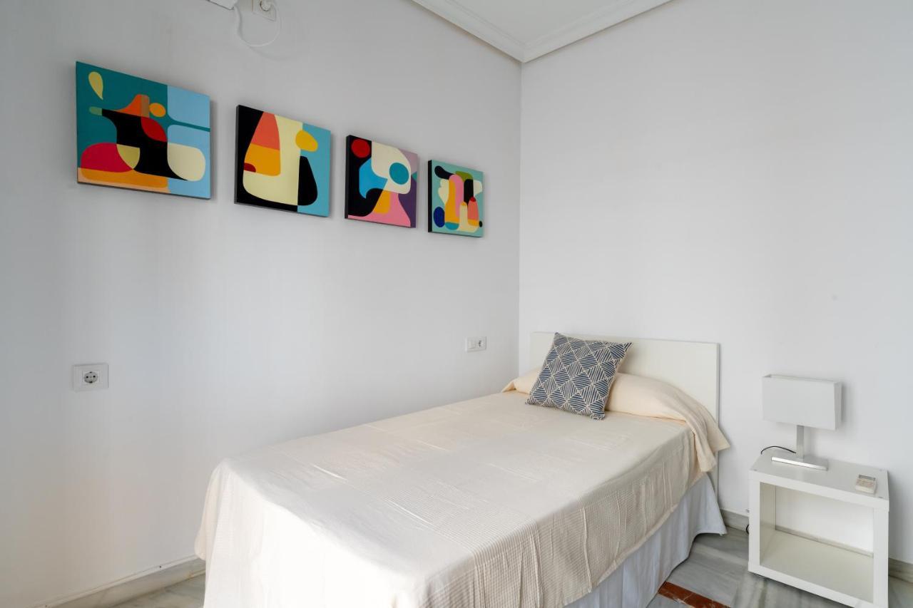 Holi-Rent Cuna Sevilla Bagian luar foto